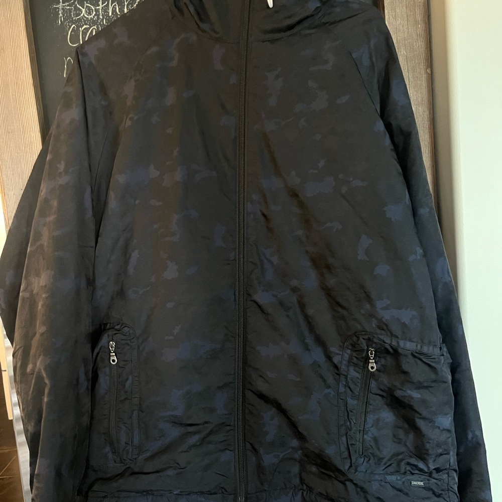Men’s ZANEROBE jacket.